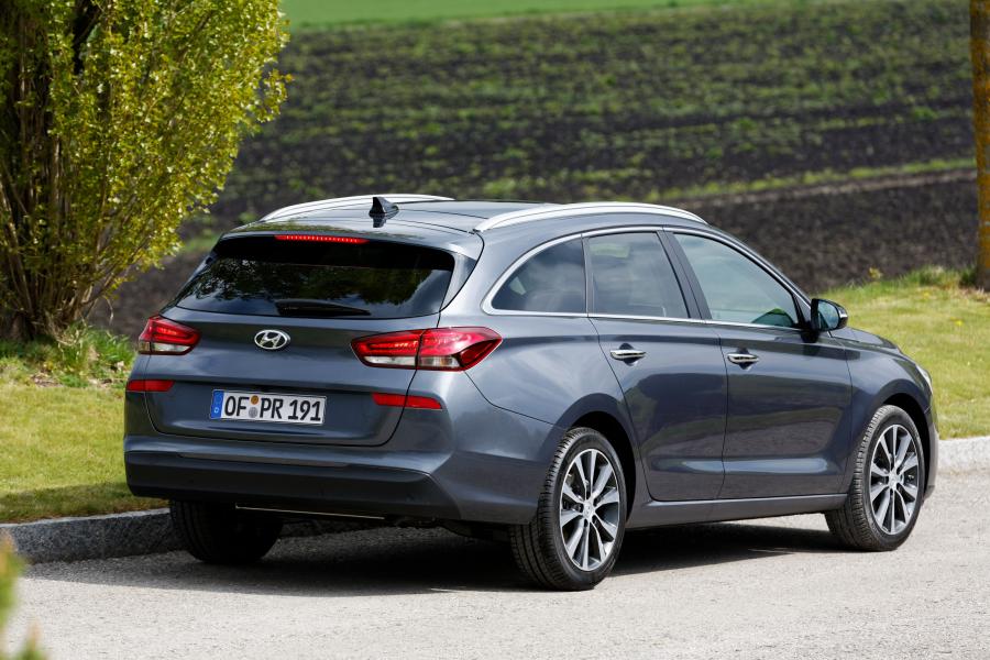  Hyundai i30 Wagon (PD) 2017 года  (WW) (фото 22 из 45)